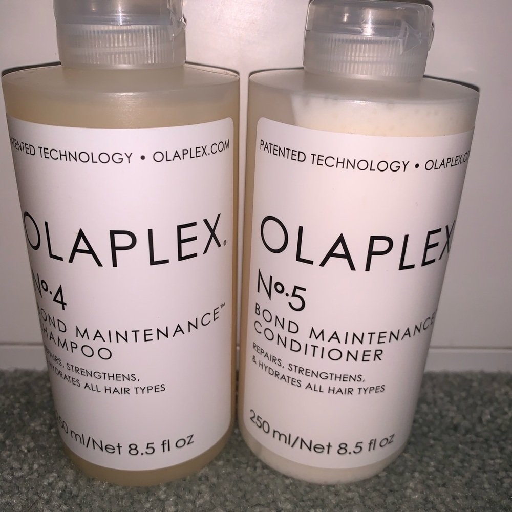 Two Bottles of Olaplex n°4 & n°5